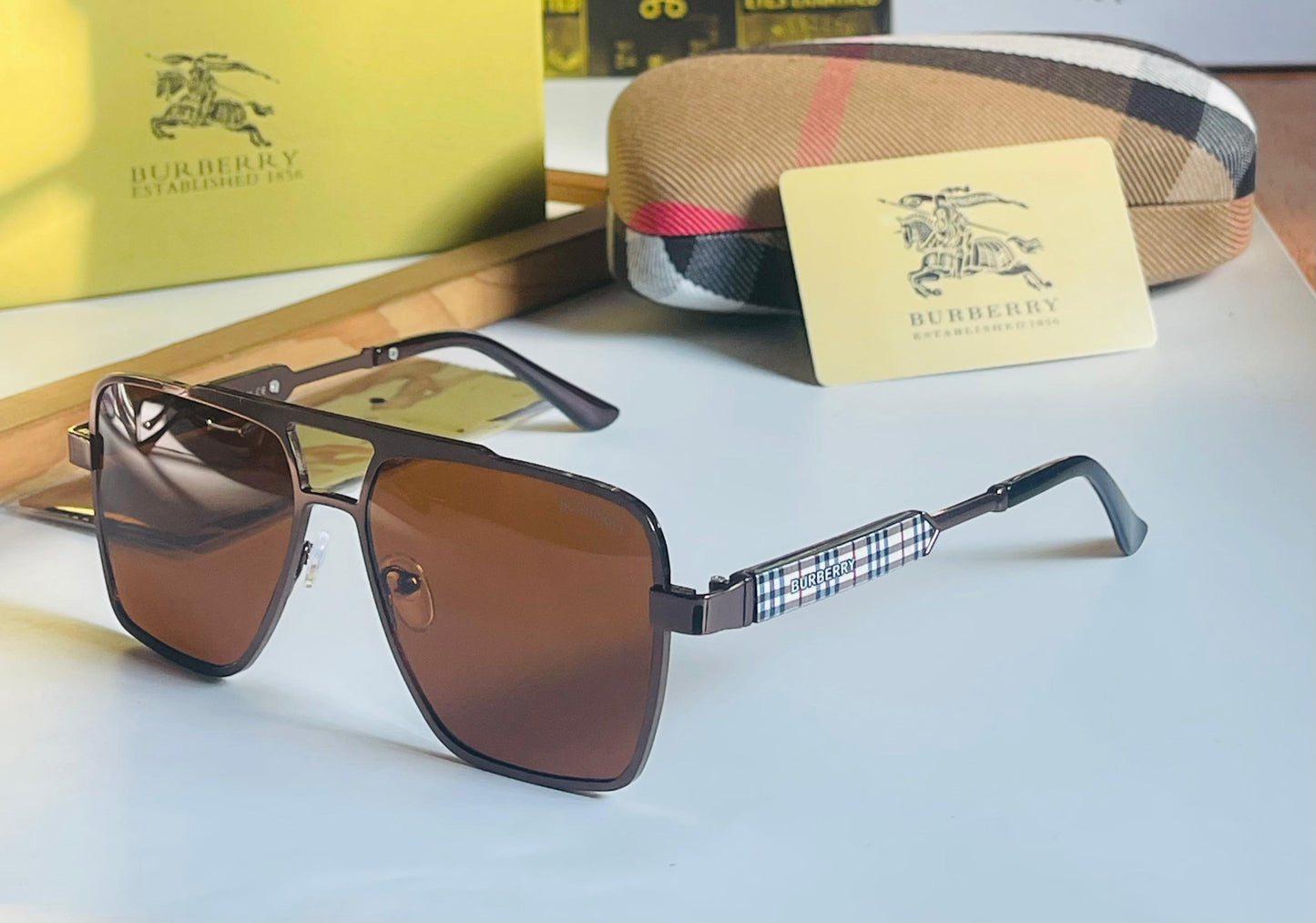 Burberry metal shades
